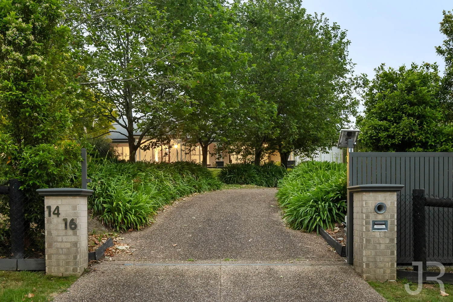 Additional image 27 of 14-16 Cloverfield Close, Berwick VIC 3806