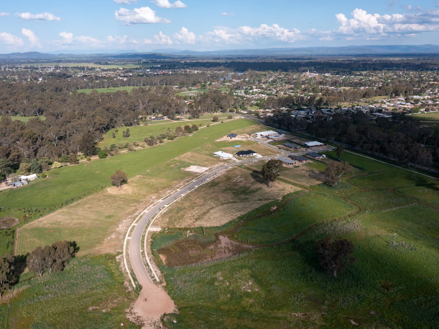 Additional image 4 of 19 Mayfair Drive, Benalla VIC 3672