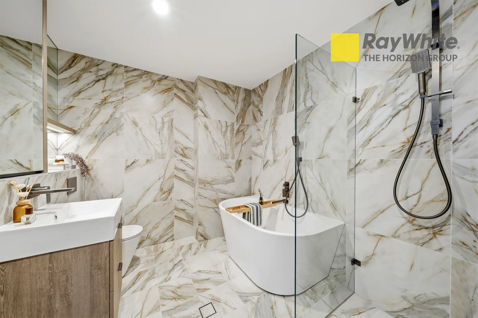 Additional image 9 of 1007/8 Hinchcliffe Place, Zetland NSW 2017