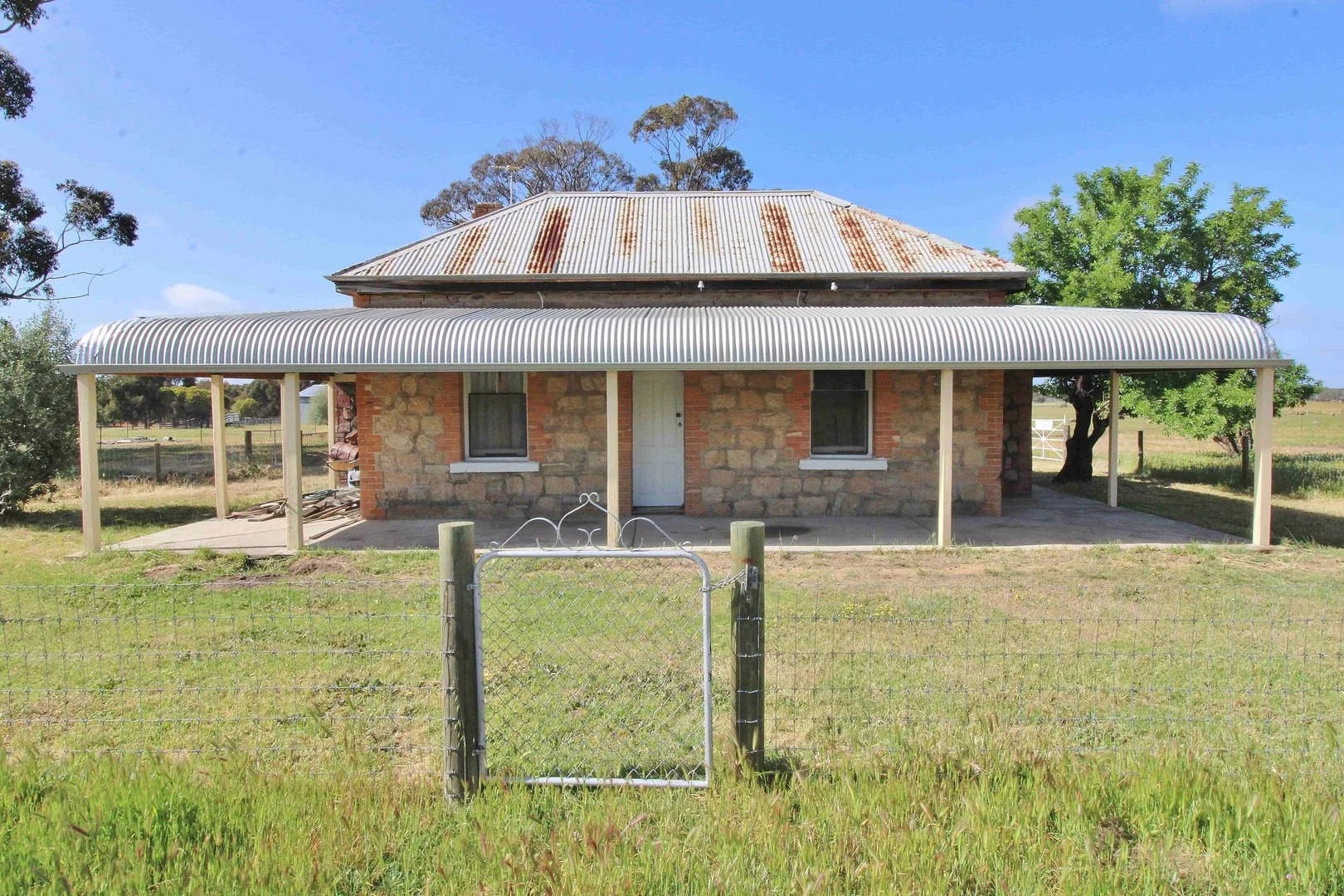 256 WAGIN-DUMBLEYUNG ROAD, Wagin WA 6315