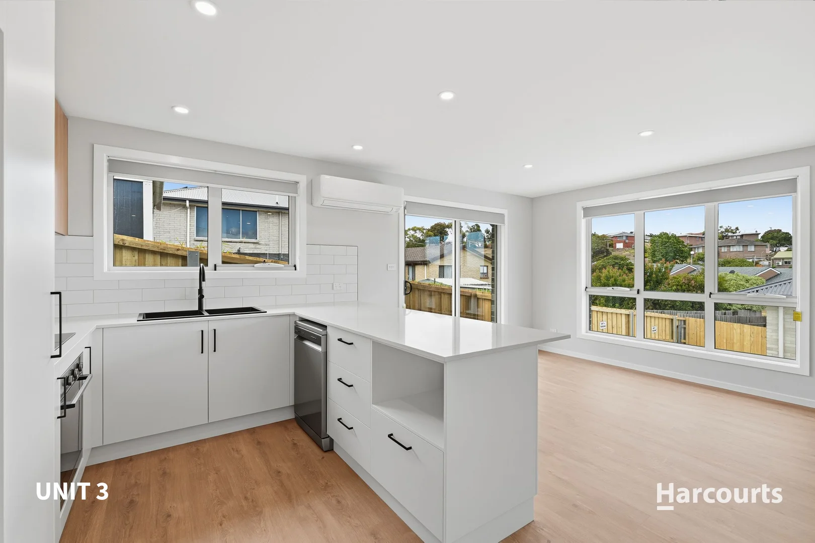 Additional image 30 of 1-3/11 Vicary Place, Rokeby TAS 7019