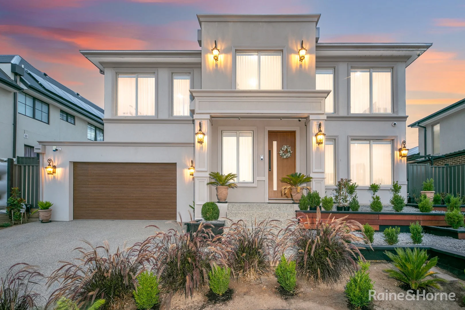 28 Iredale Promenade, Sunbury VIC 3429