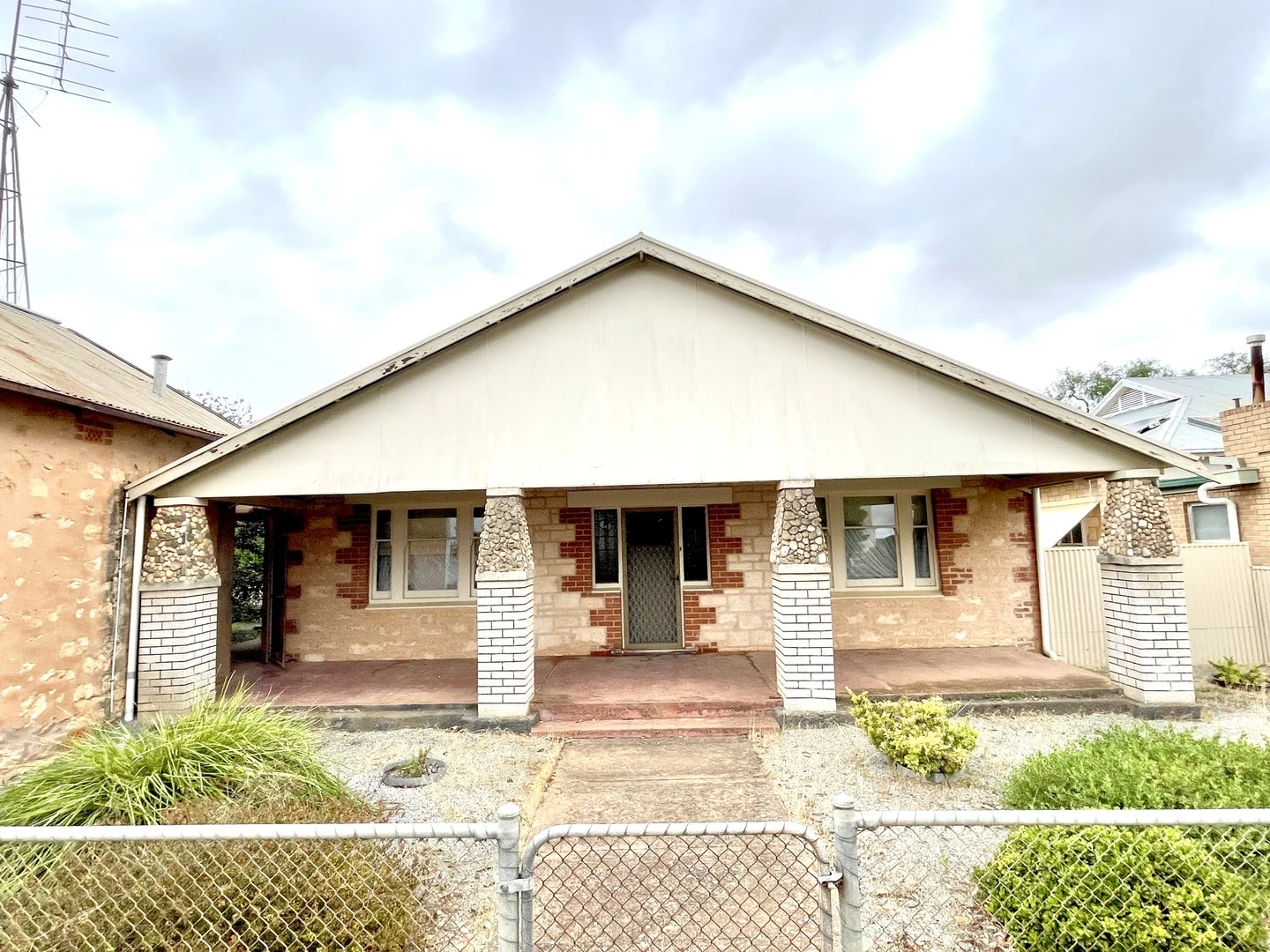 33 Railway Terrace, Minnipa SA 5654