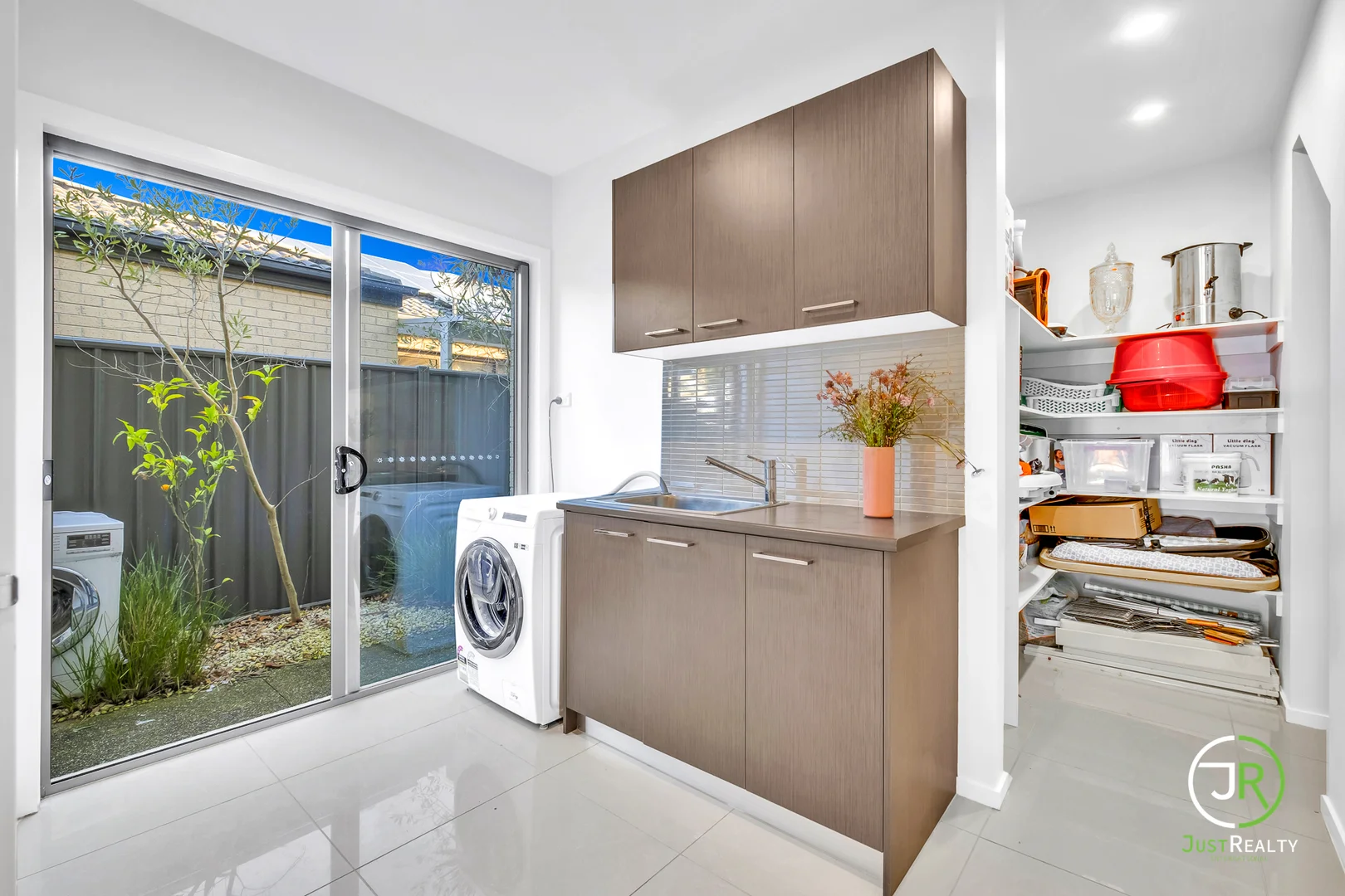 Additional image 18 of 34 Pegasus Road, Cranbourne West VIC 3977