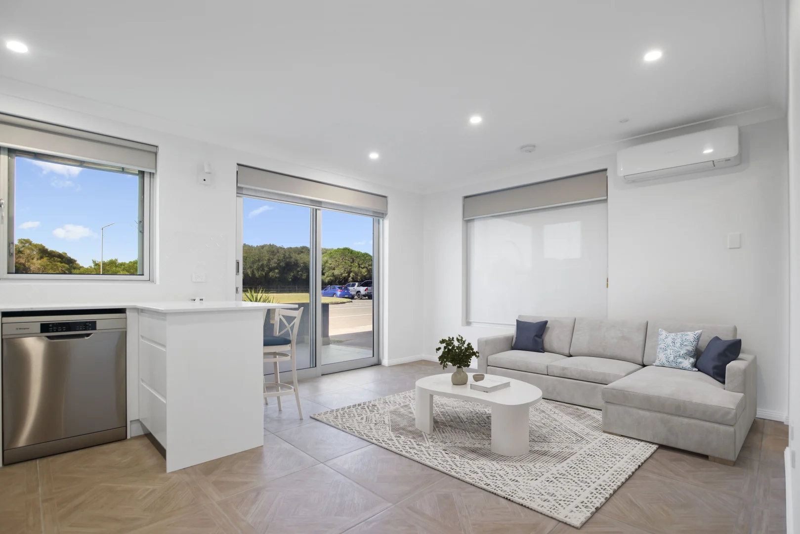 Additional image 6 of 1/13 Entrance Street, Lake Illawarra NSW 2528