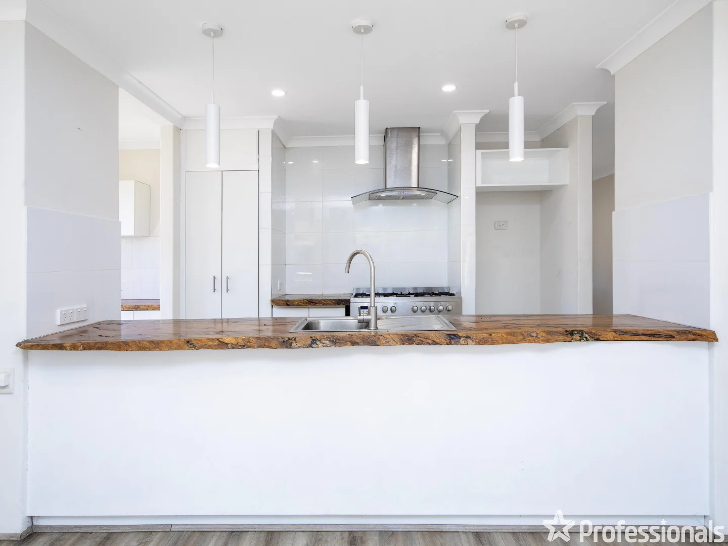 Additional image 2 of 52 Riverside Lane, Seville Grove WA 6112