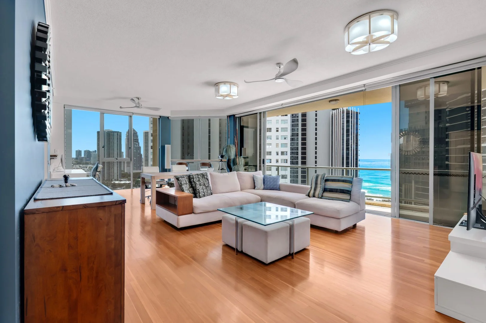 1702/3400 Surfers Paradise Boulevard, Surfers Paradise QLD 4217