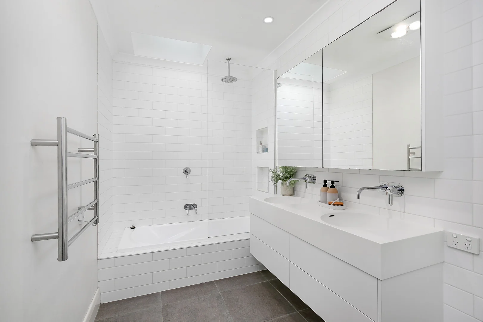 Additional image 7 of 317 Shannon Avenue, Newtown VIC 3220