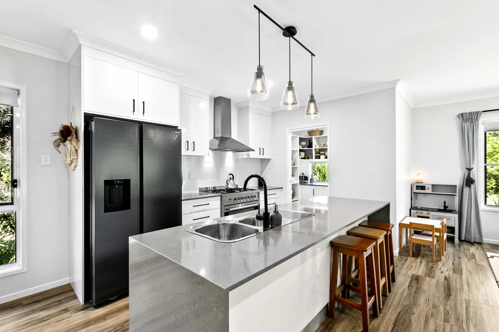 Additional image 7 of 34 Straits Outlook, Craignish QLD 4655