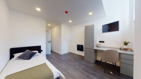 Hounds Gate, Nottingham NG1, Room to rent