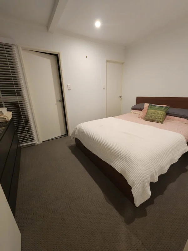 Additional image 12 of 21 Savoy Drive, Broadbeach Waters QLD 4218