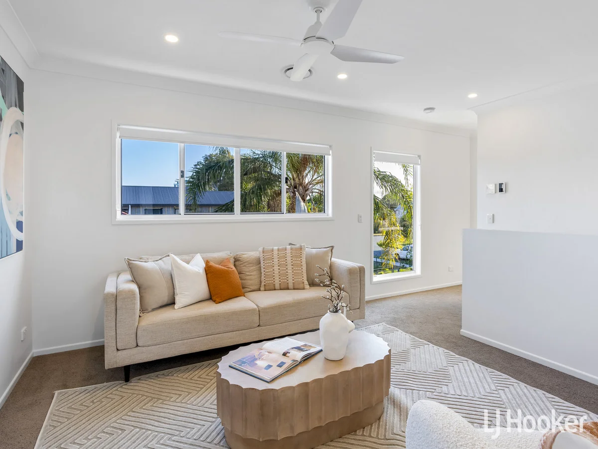 Additional image 9 of Woody Point QLD 4019