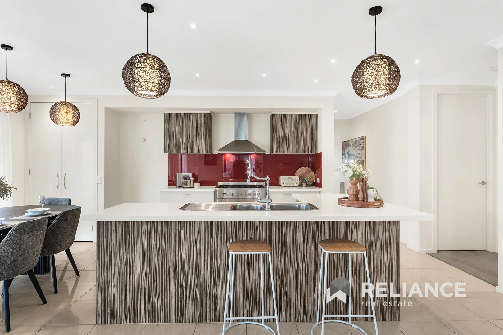 44 Cloverdale Road, Tarneit VIC 3029