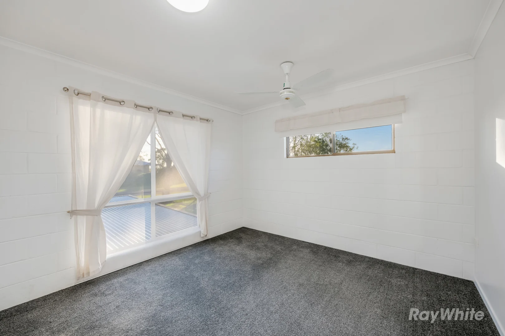 Additional image 13 of 9 Eden Street East, Walkers Point QLD 4650