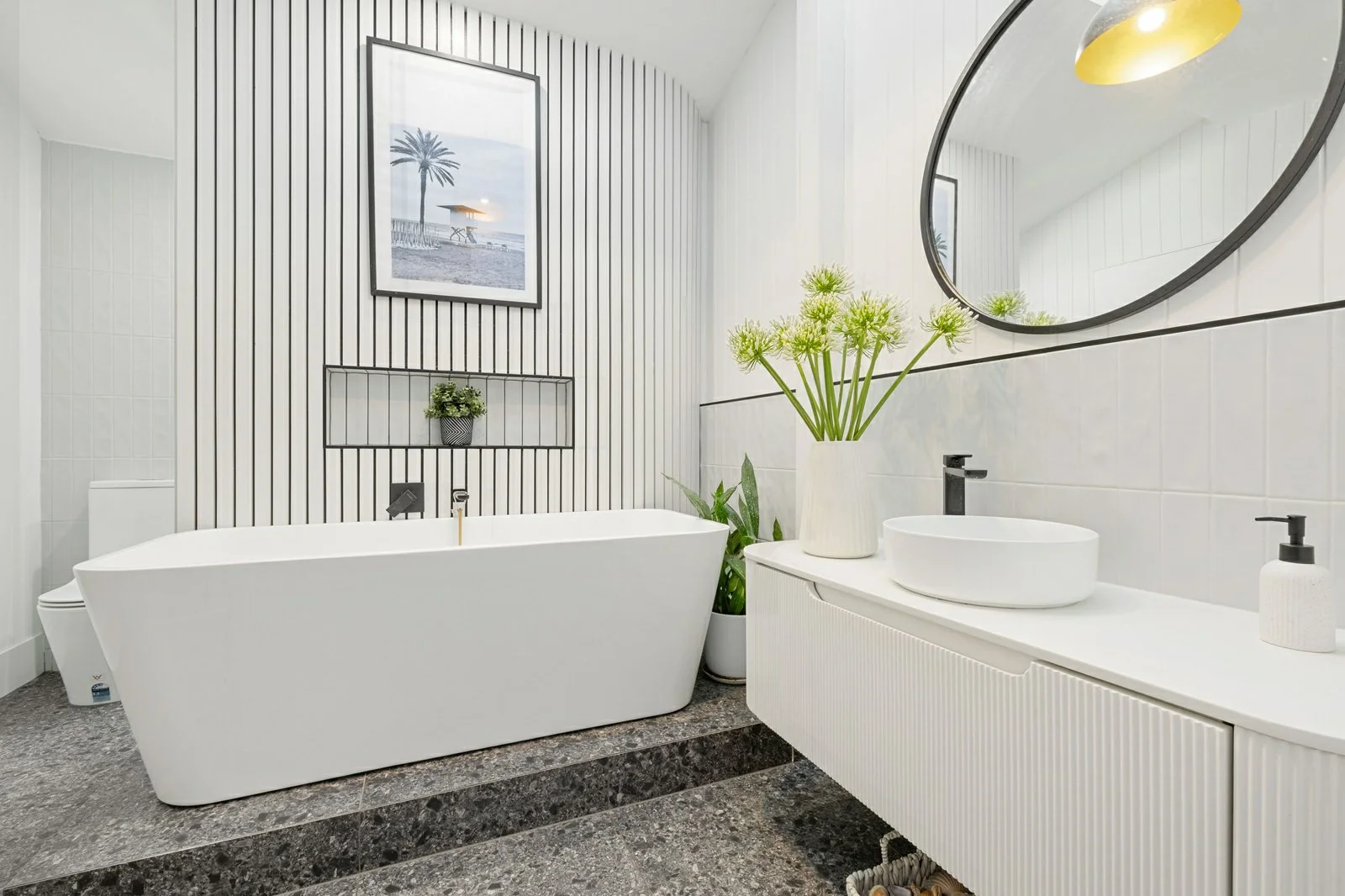 Additional image 12 of 8 Endeavour Court, Lakes Entrance VIC 3909