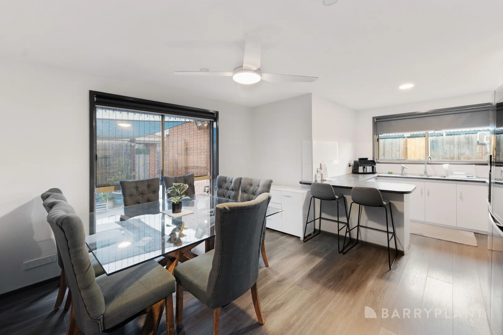 Additional image 4 of 2/13 Honey Grove, St Albans VIC 3021