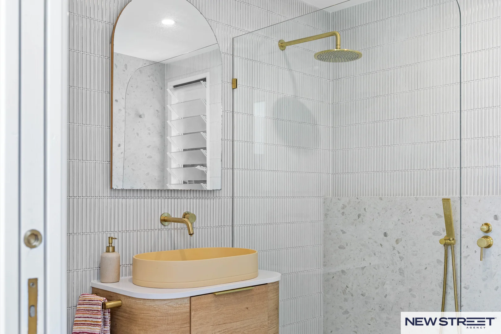 Additional image 18 of 8 Yoorala Road, Yarrawonga Park NSW 2264