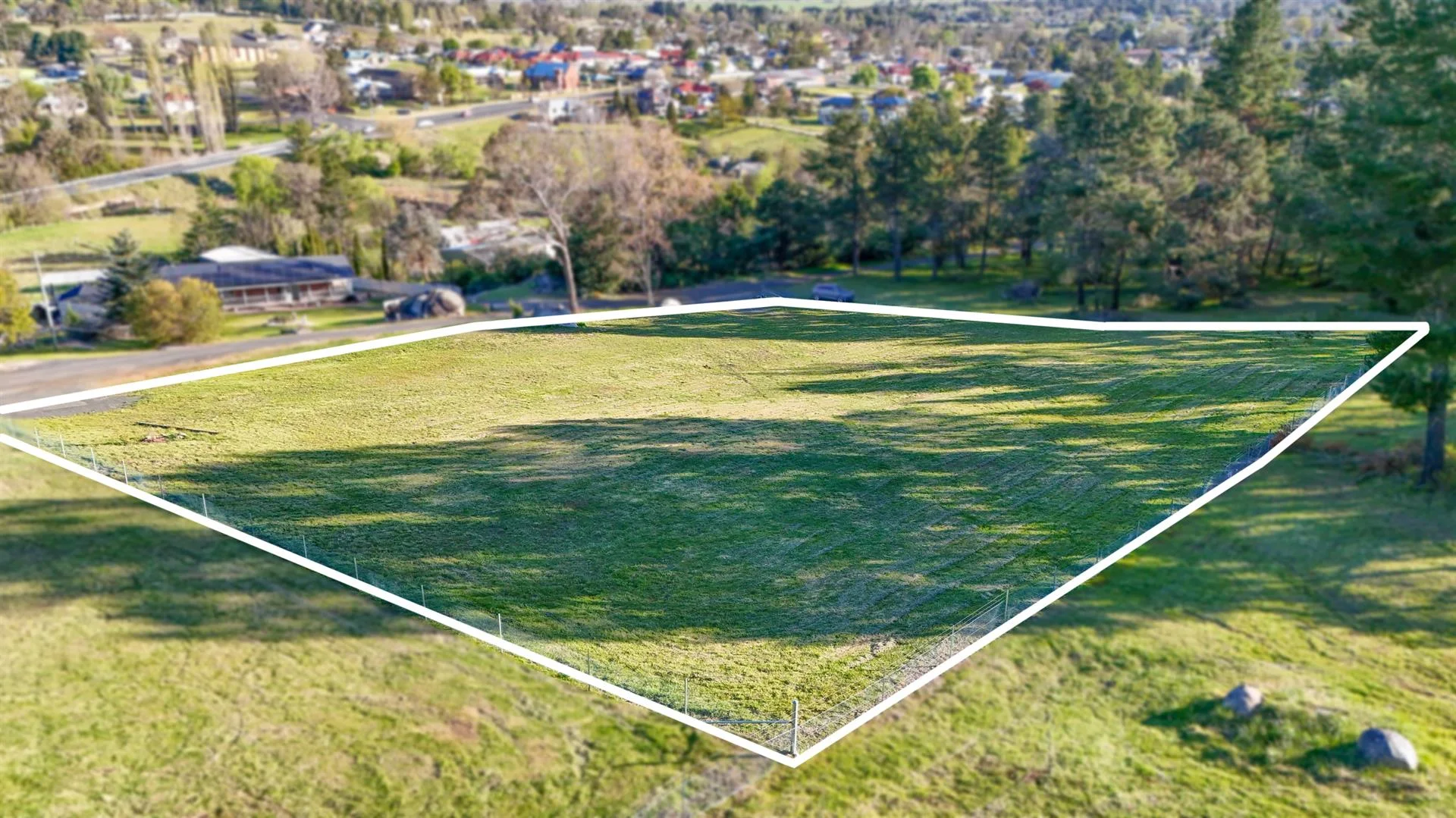 Additional image 2 of 1 Queen Street, Uralla NSW 2358