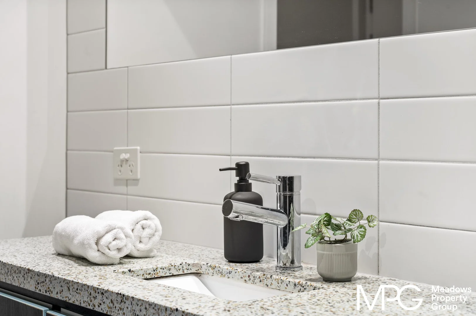 Additional image 10 of 1415/673-683 La Trobe Street, Docklands VIC 3008