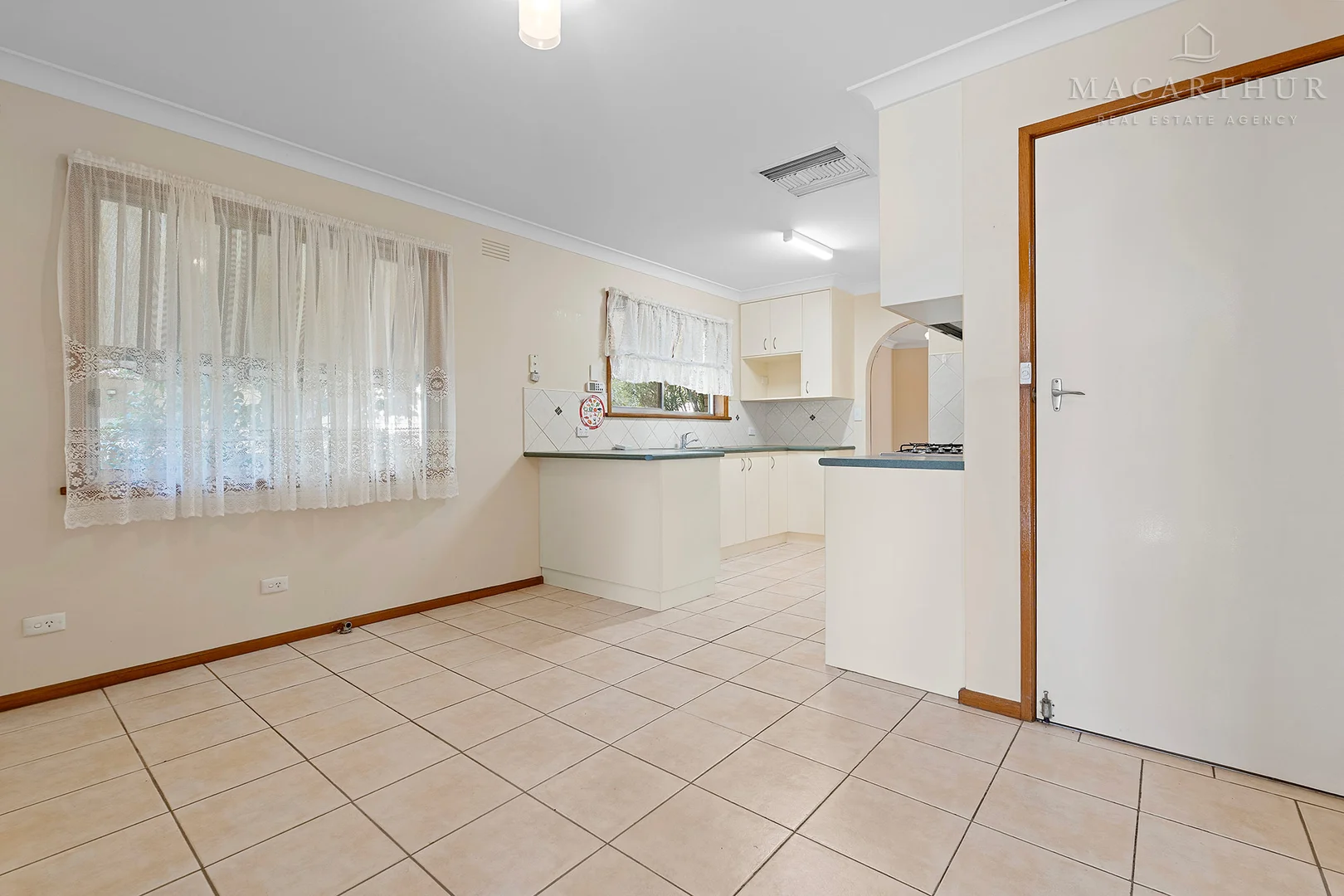 Additional image 8 of 92 Raye Street, Tolland NSW 2650