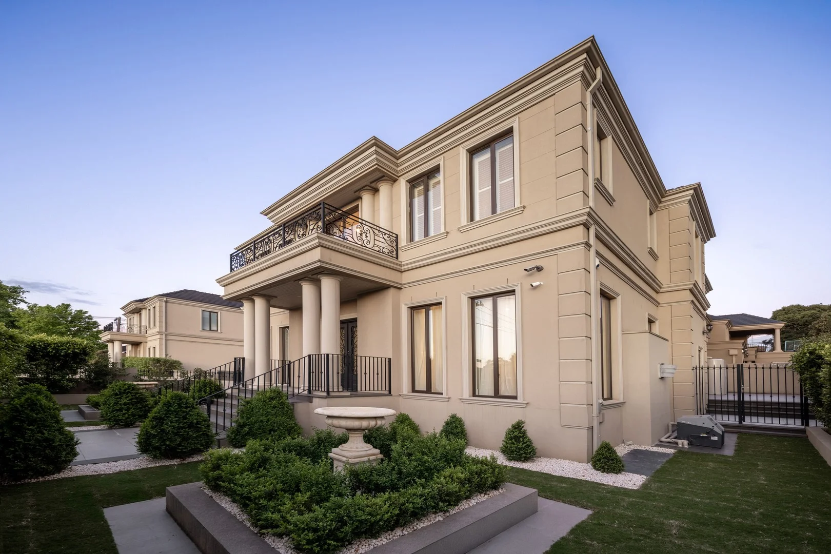 Additional image 2 of 18 Windella Avenue, Kew East VIC 3102
