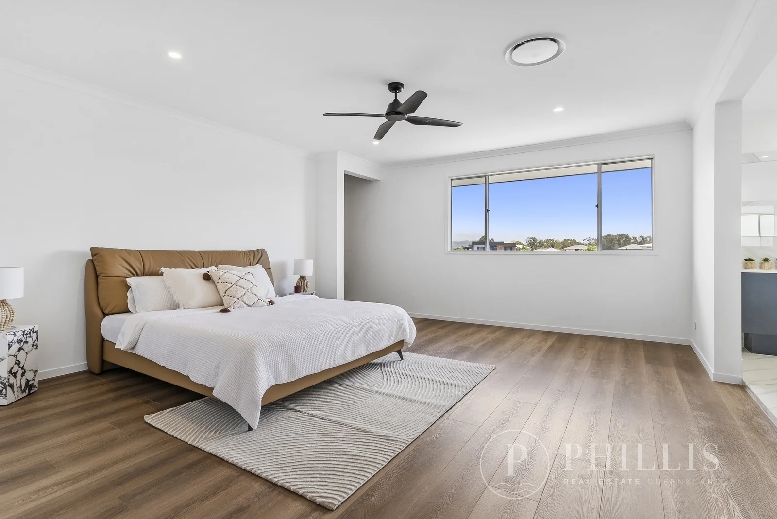 Additional image 19 of 152 Lake Serenity Boulevard, Helensvale QLD 4212