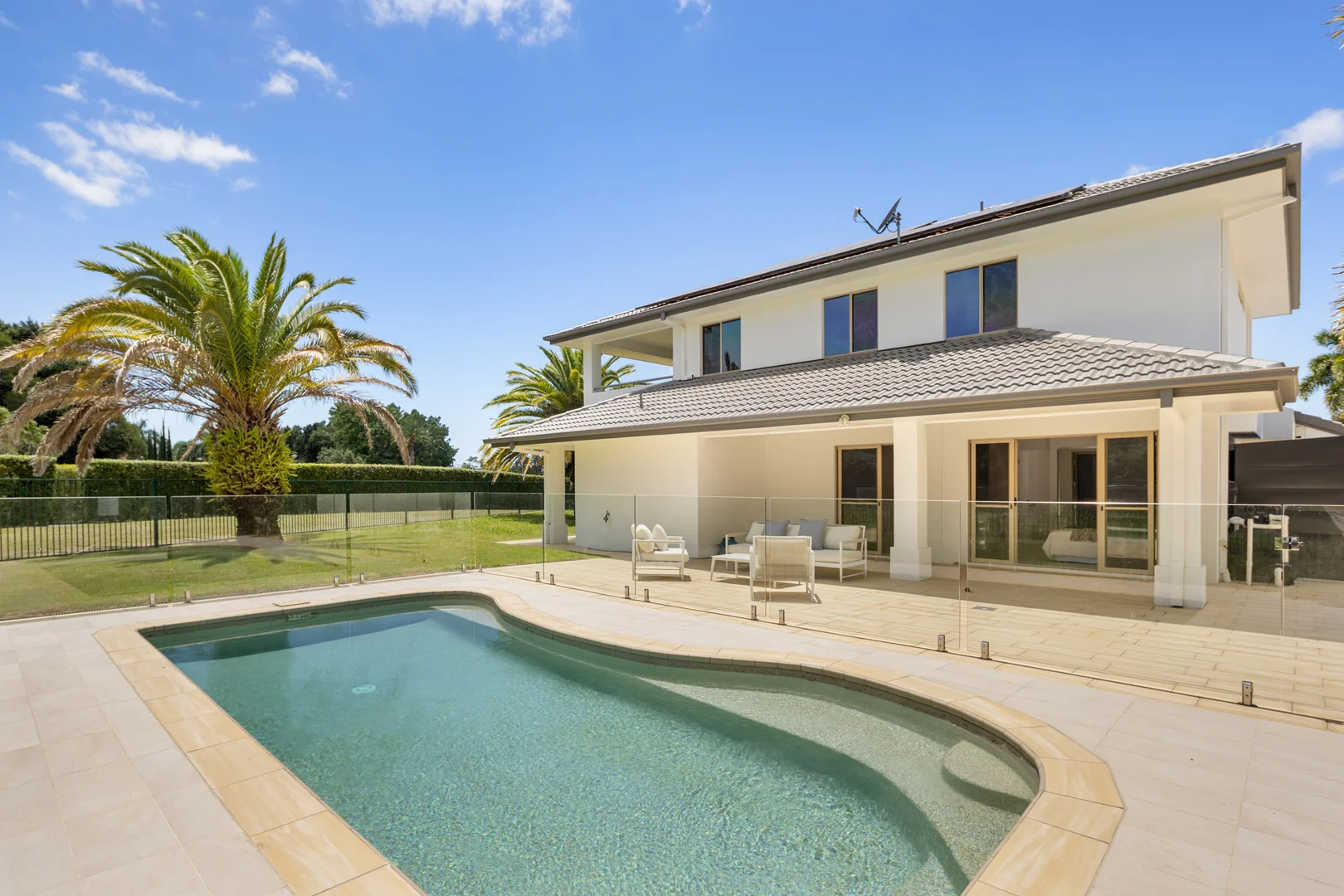 Additional image 12 of 3153 Riverleigh Drive, Hope Island QLD 4212