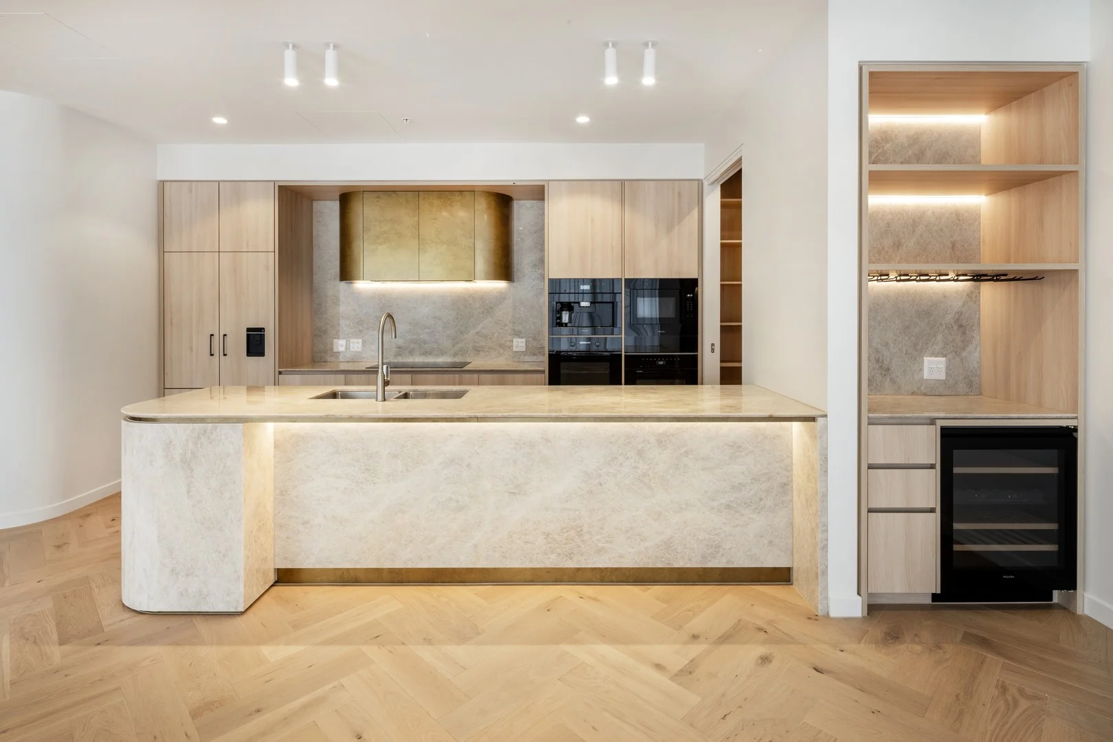 146/28 Norbrik Drive, Bella Vista NSW 2153