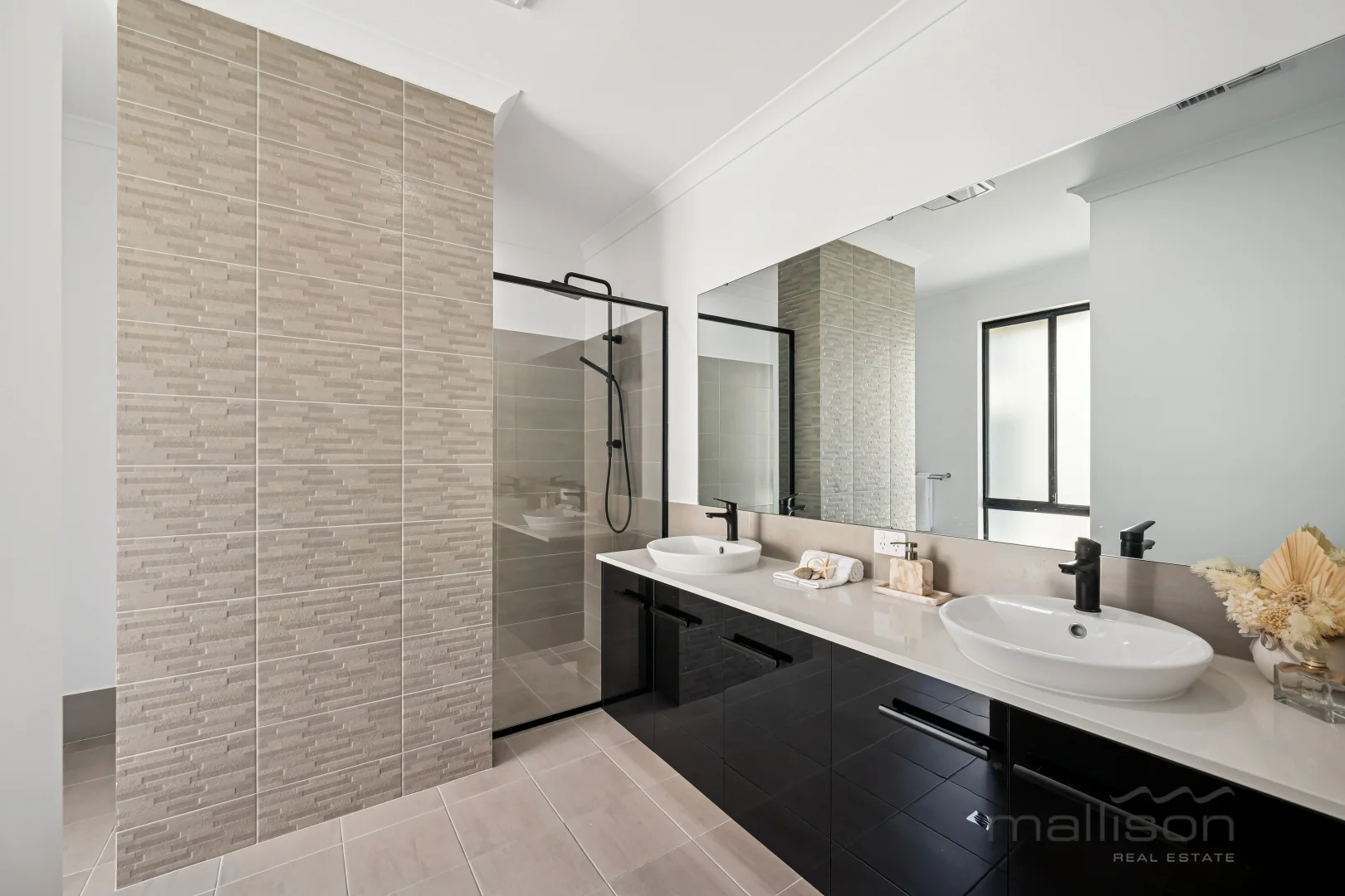 Additional image 4 of 33 Bluegrass Street, Treeby WA 6164