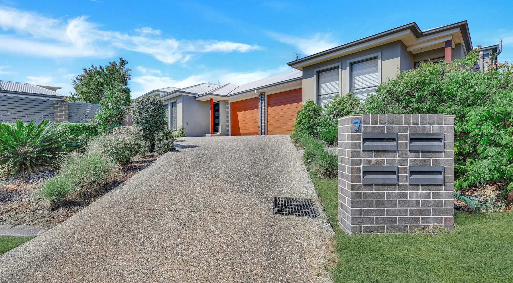 2/7 Cardamon Crescent, Glenvale QLD 4350