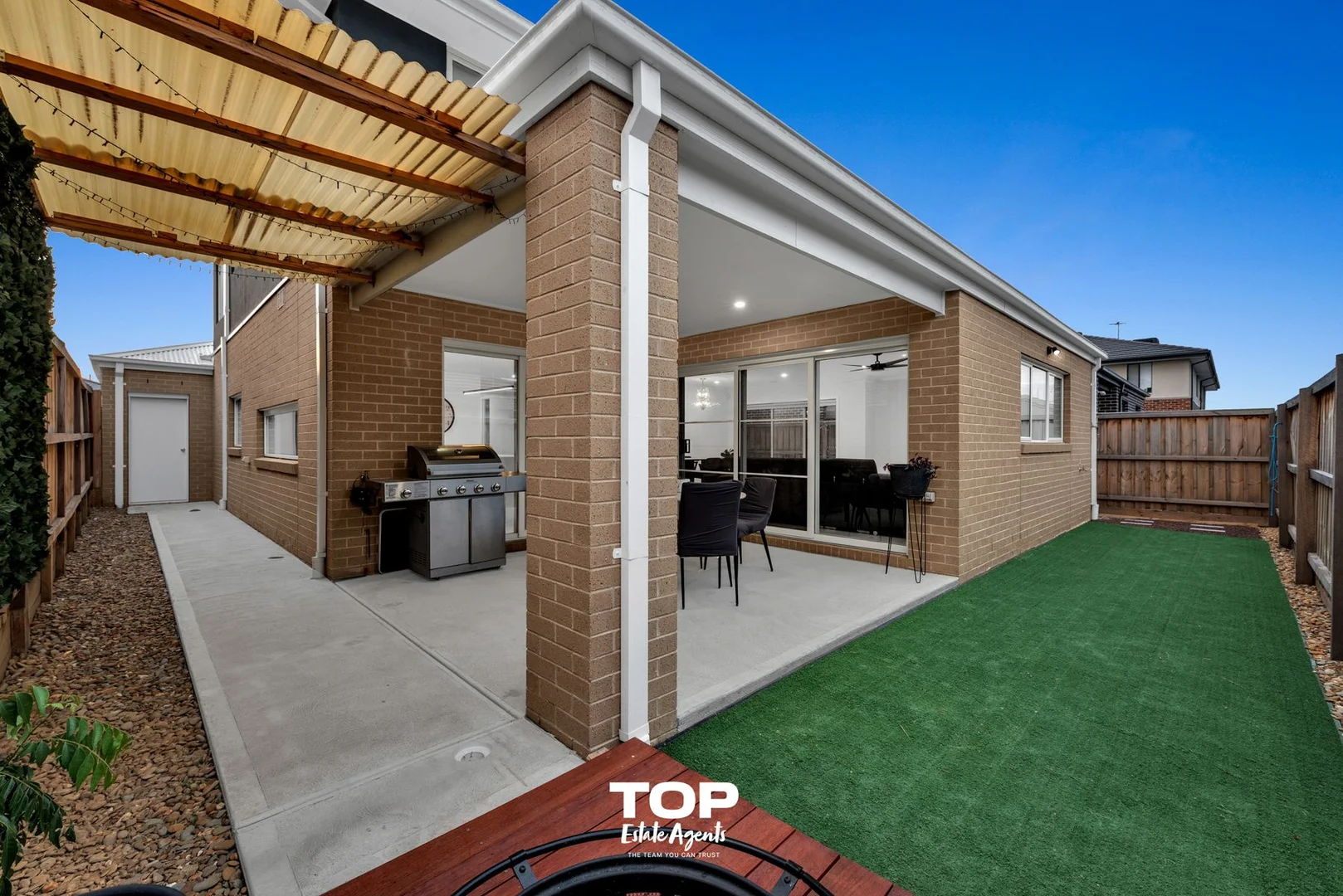 Additional image 26 of 5 Walsdorf Street, Clyde North VIC 3978