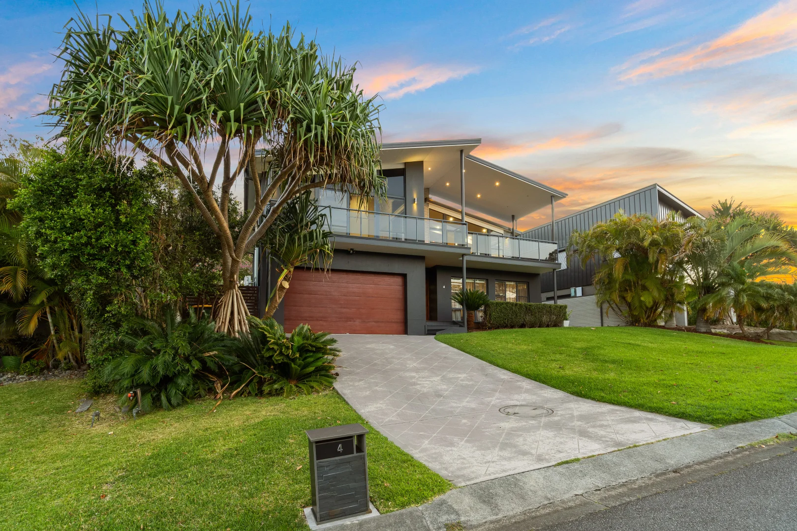 Additional image 12 of 4 Ridgeline Court, Elizabeth Beach NSW 2428