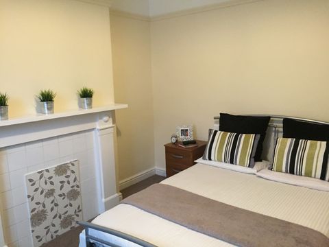 Dunlop Avenue, Nottingham NG7