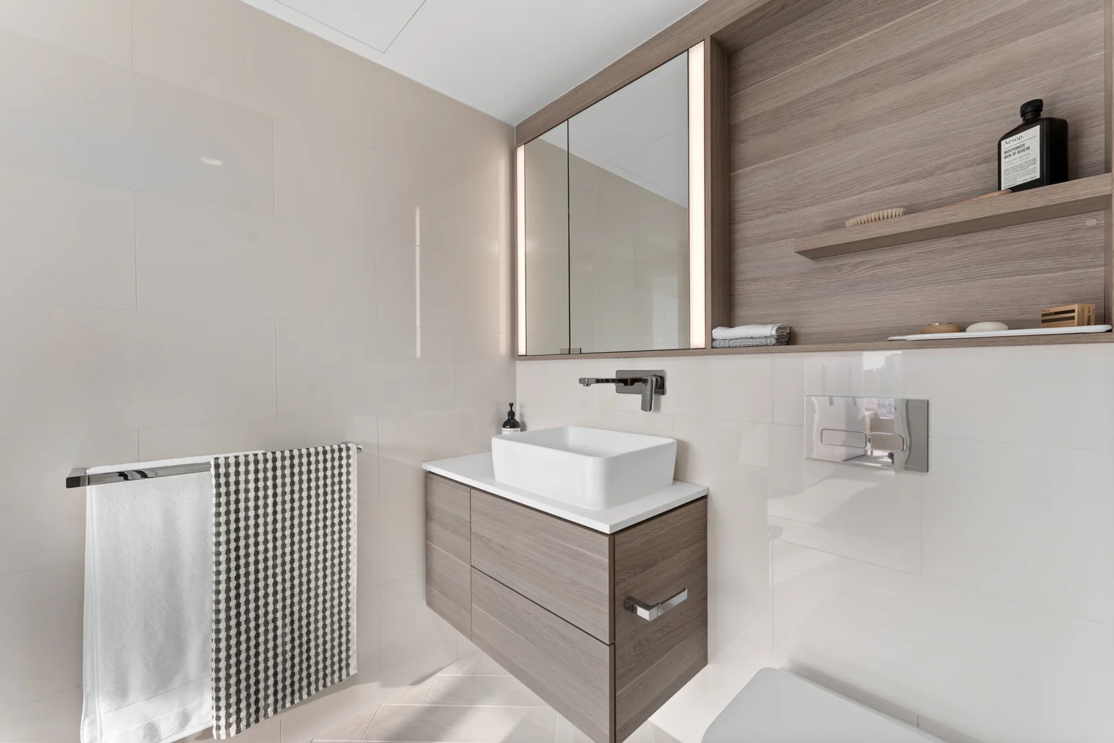 Additional image 7 of 1701/11 Barrack Square, Perth WA 6000