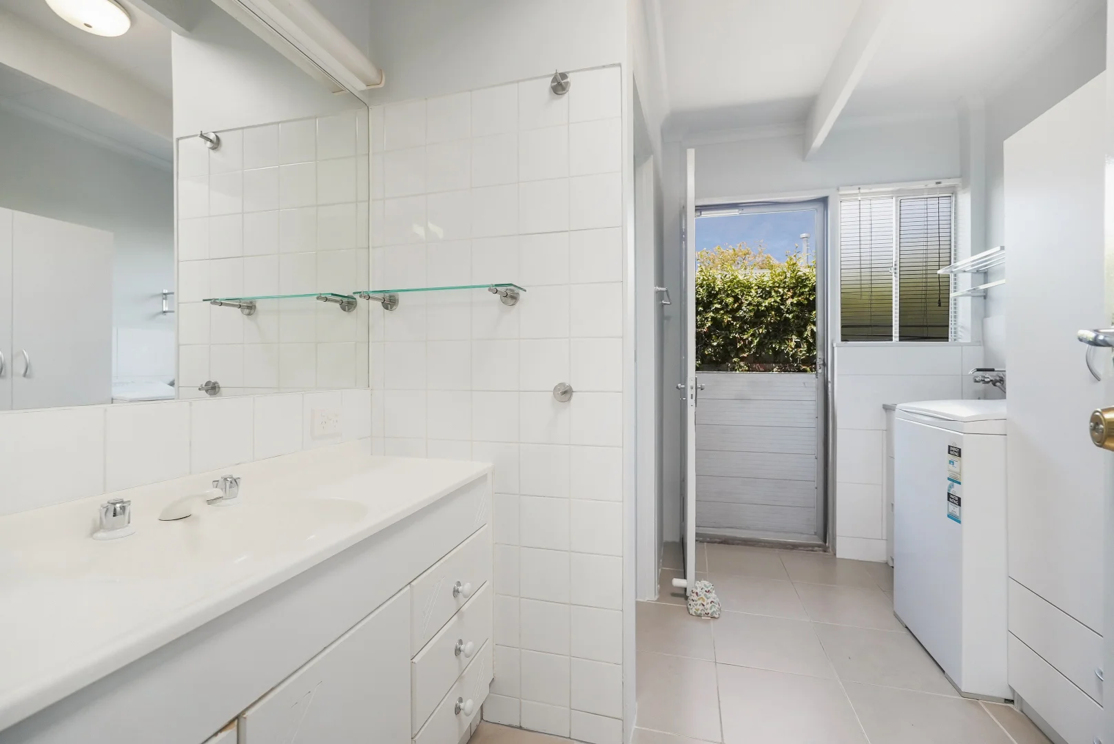 Additional image 9 of 3/368 Autumn Street, Herne Hill VIC 3218