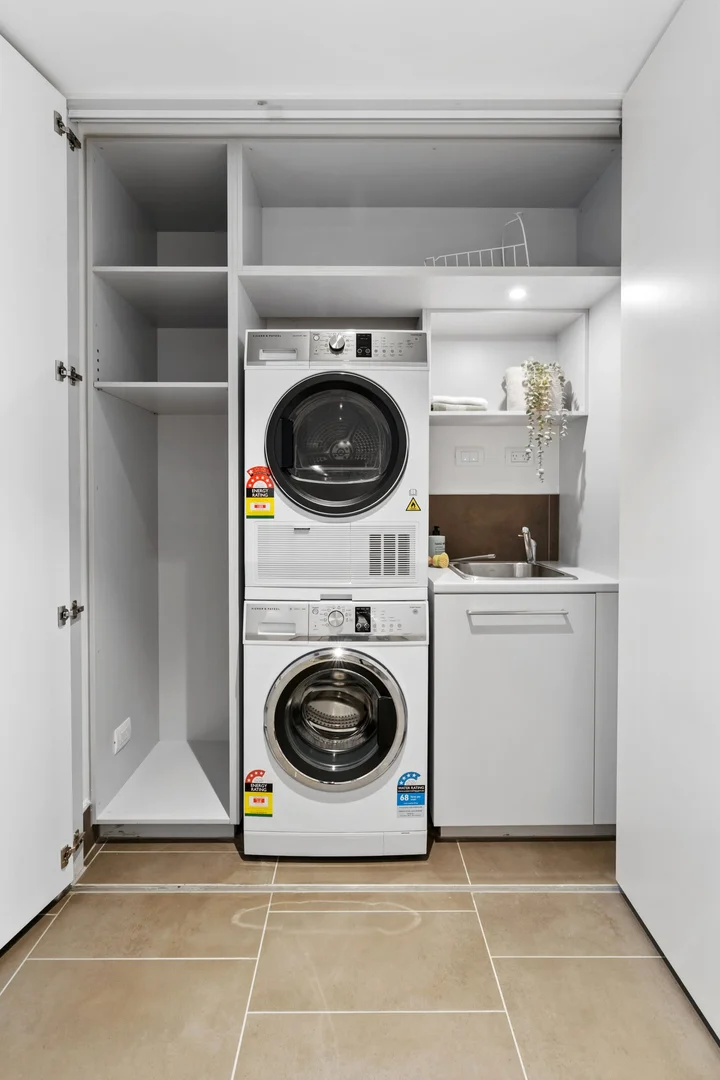 Additional image 8 of 709/500 Drummond Street, Carlton VIC 3053