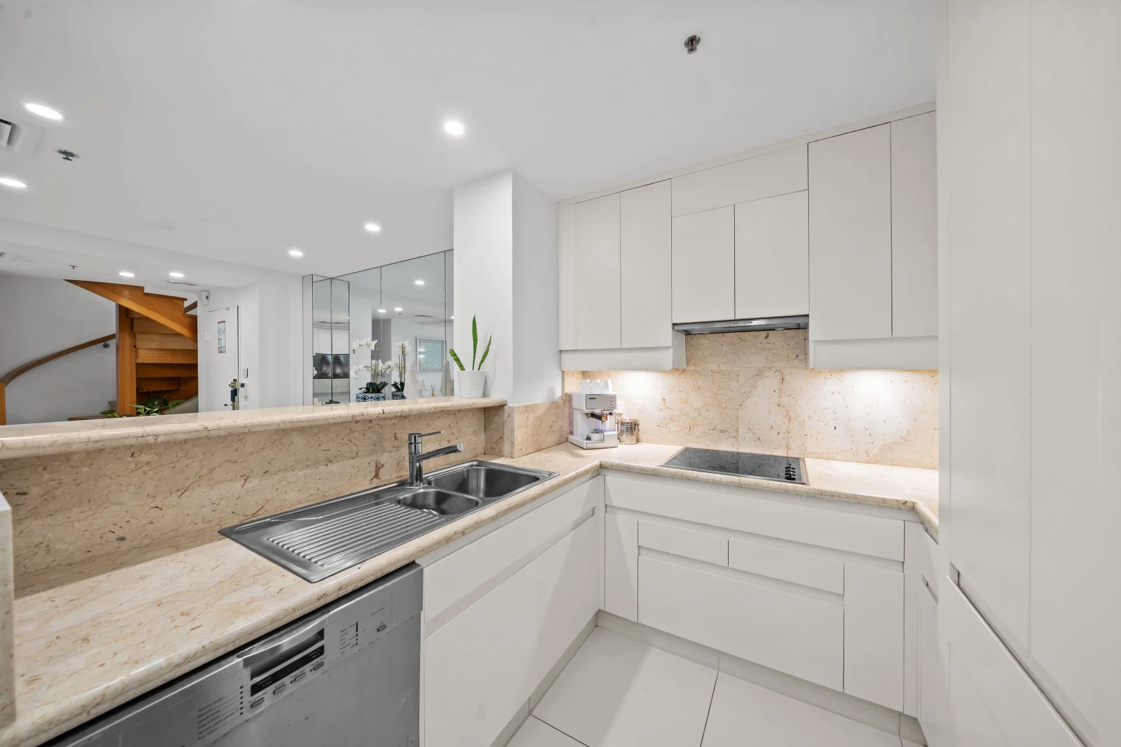 Additional image 15 of 44/135 Seaworld Drive, Main Beach QLD 4217