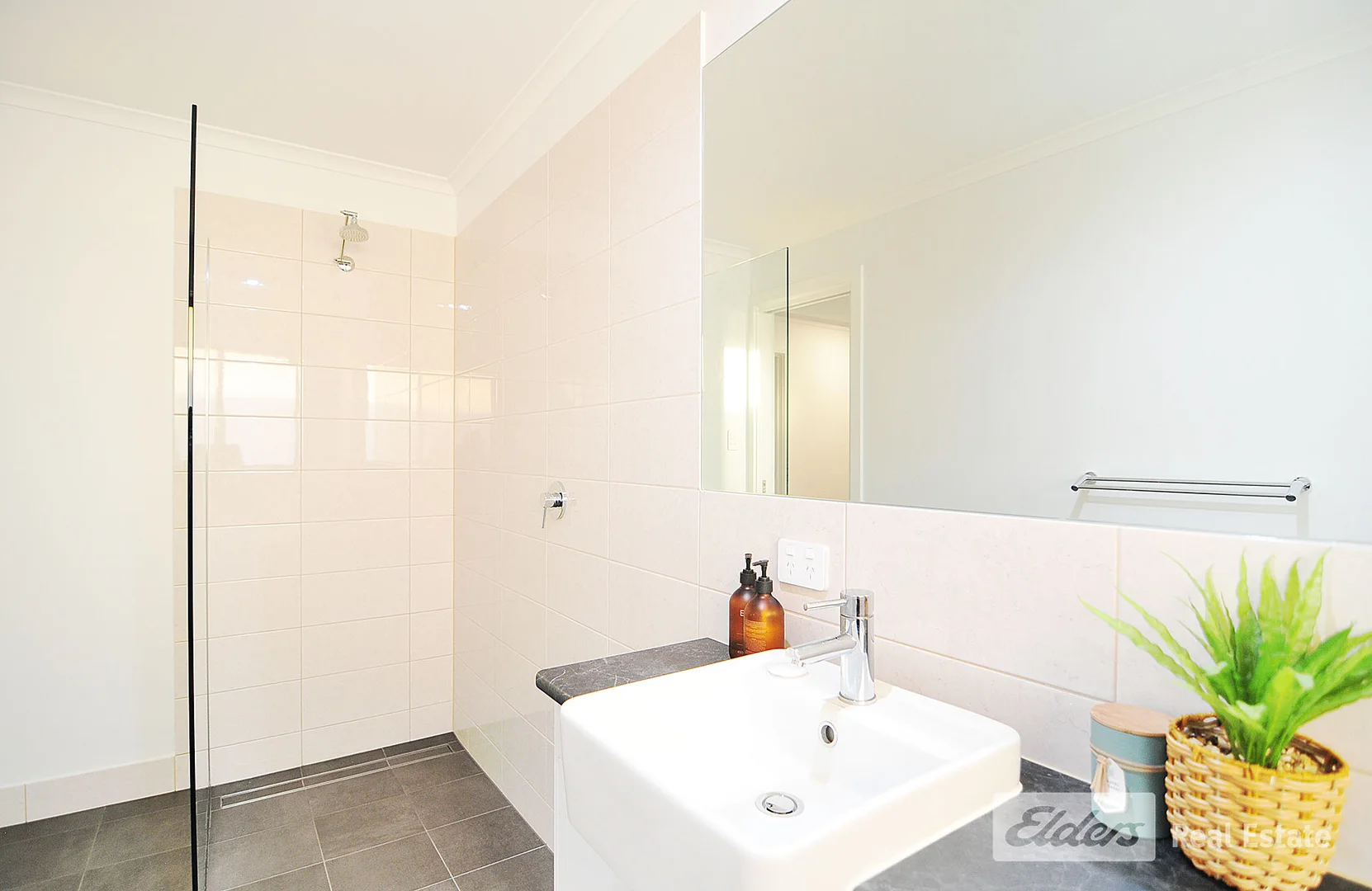 Additional image 21 of 6 Ivy Place, Robe SA 5276