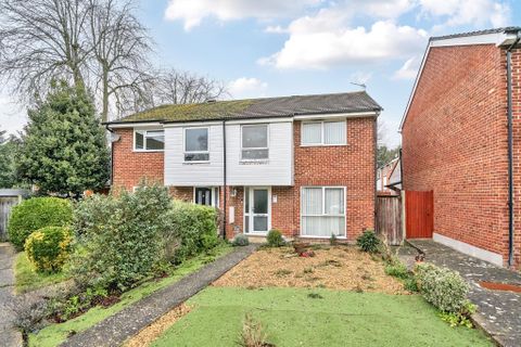 Mitford Close, Reading, Berkshire RG2
