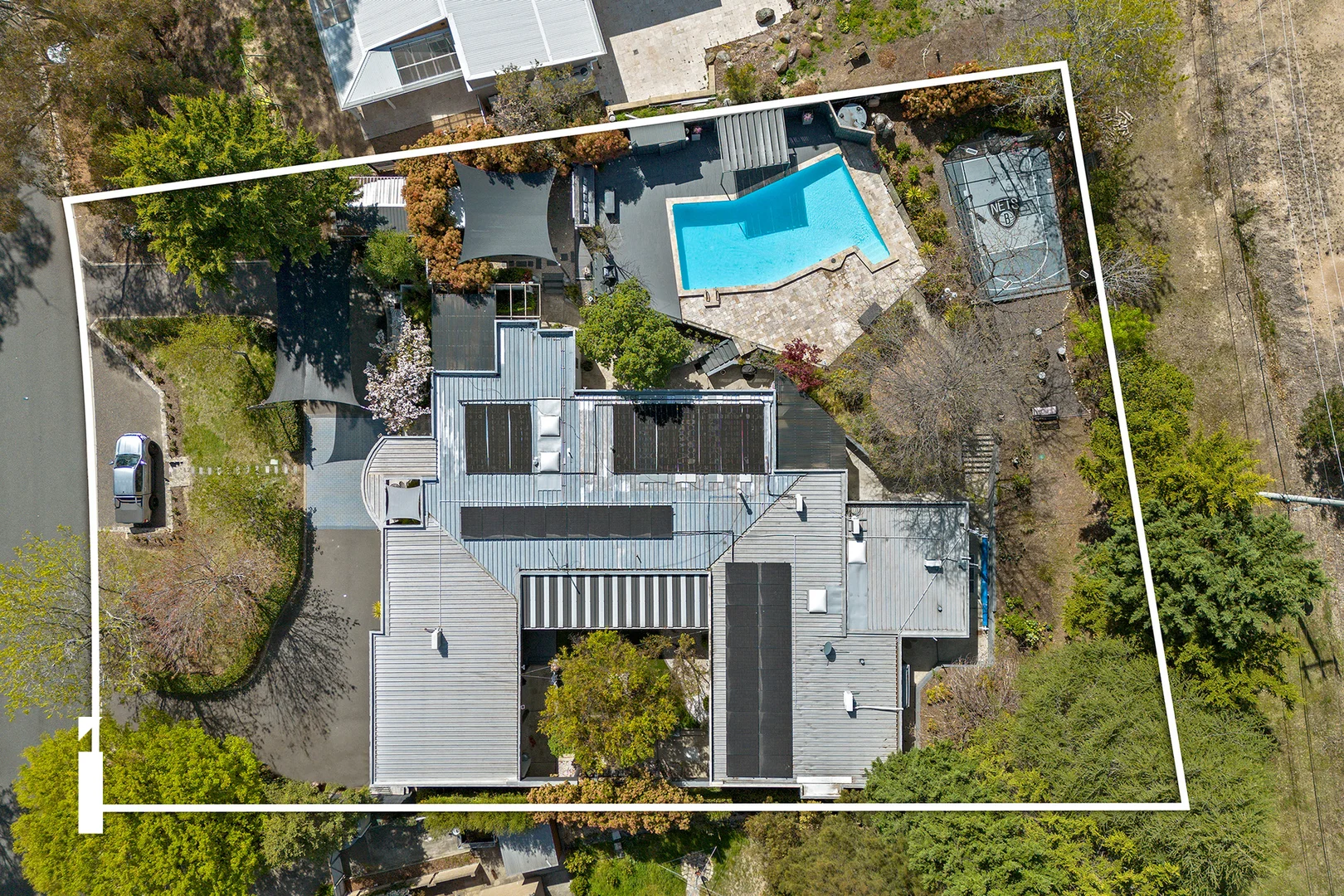 Additional image 2 of 77 Hawkesbury Crescent, Farrer ACT 2607