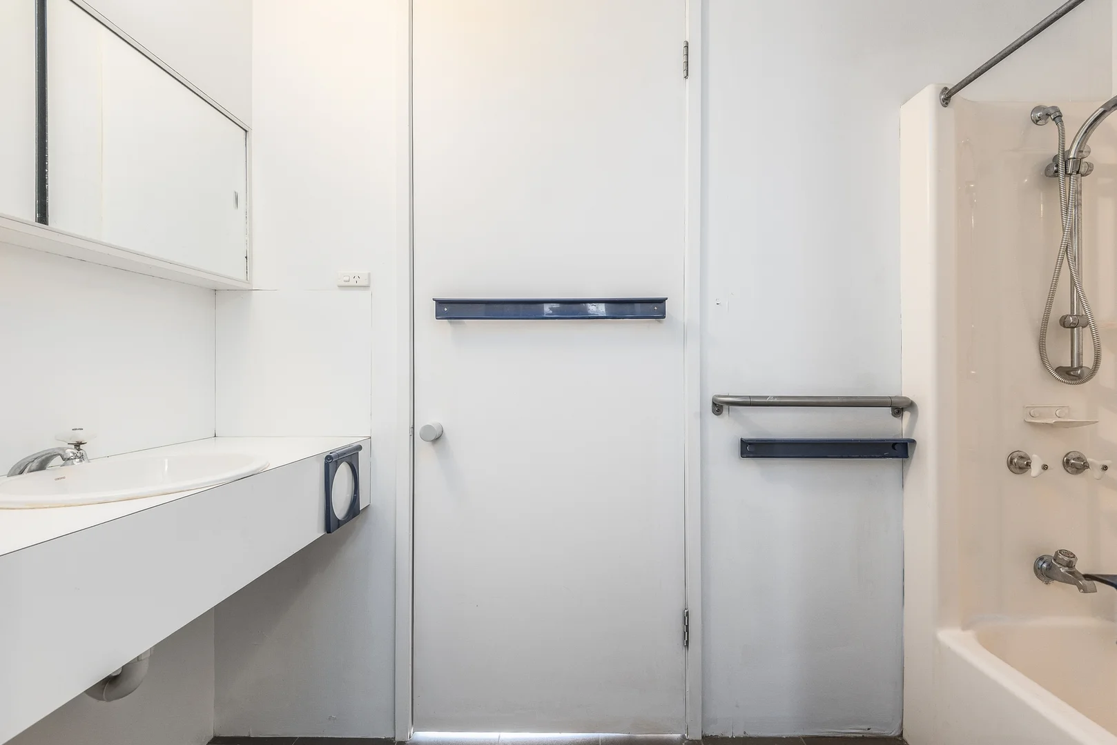 Additional image 6 of 1/43-45 Sydenham Avenue, Manifold Heights VIC 3218