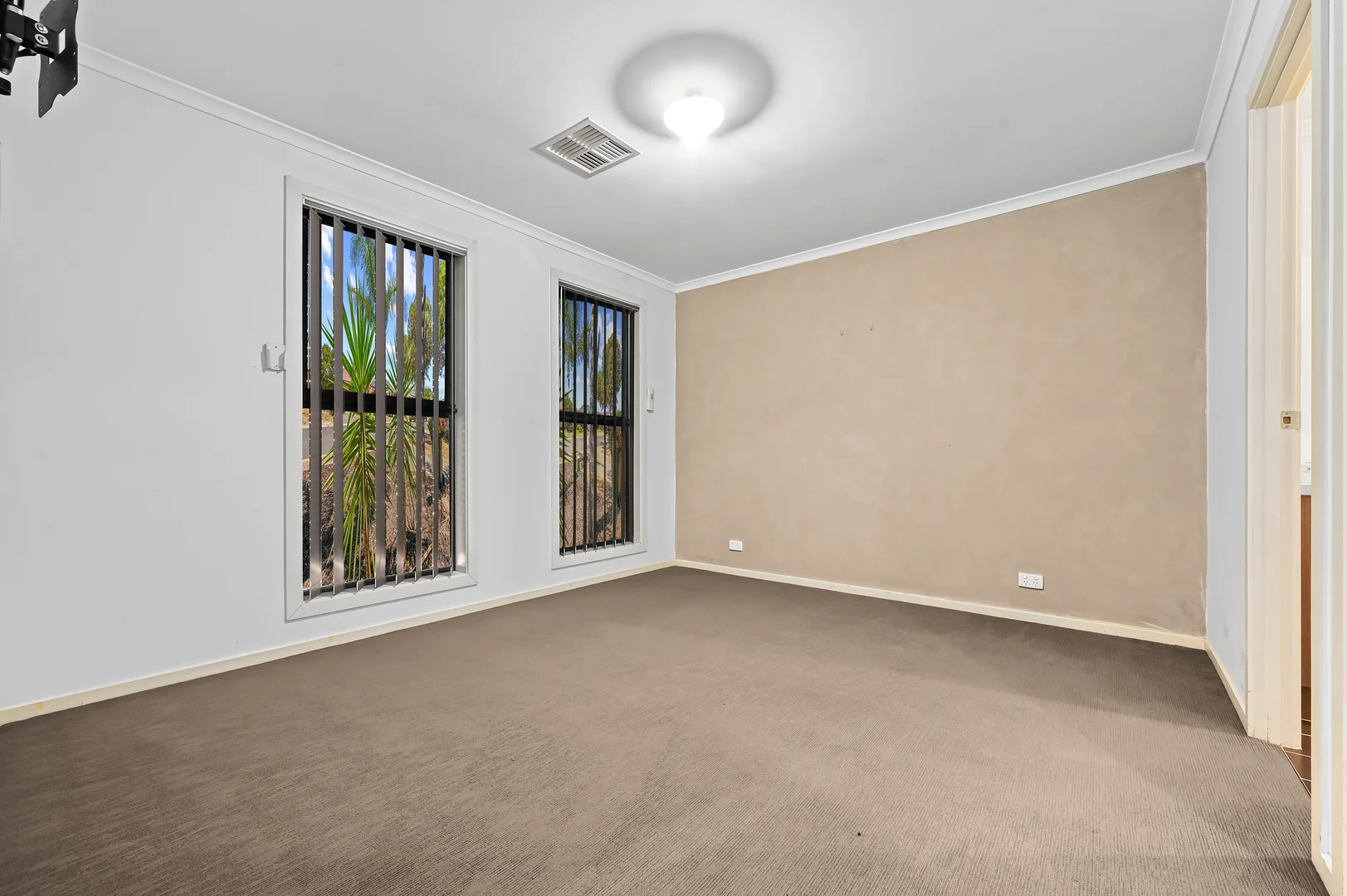 Additional image 4 of 12 Oakwood Circuit, Munno Para West SA 5115