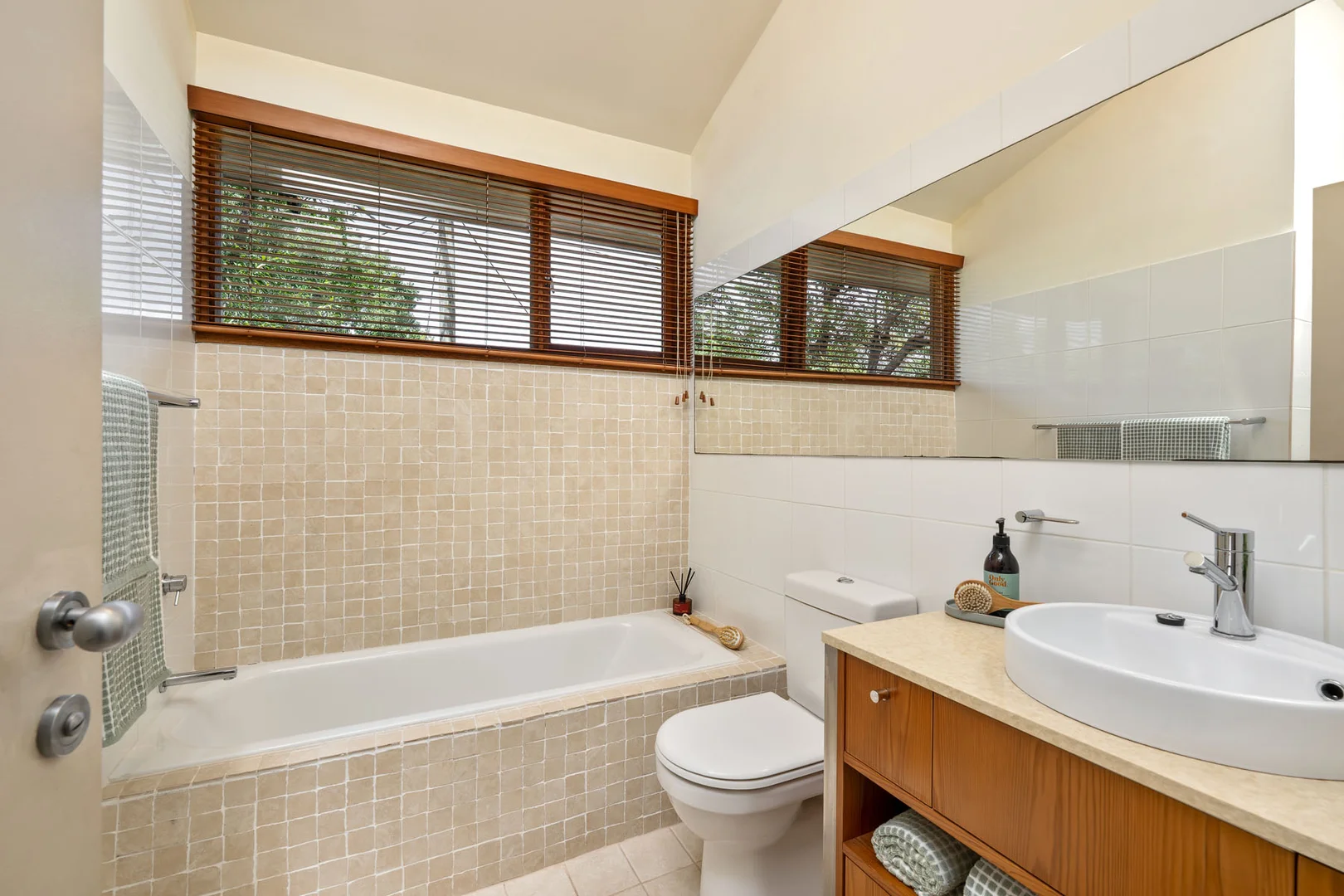 Additional image 10 of 52 Grand View Drive, Mount Riverview NSW 2774