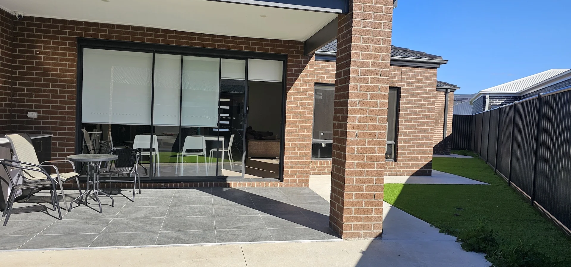 Additional image 10 of Lara VIC 3212