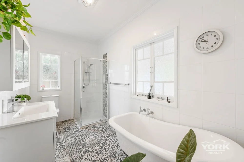 Additional image 14 of Centenary Heights QLD 4350