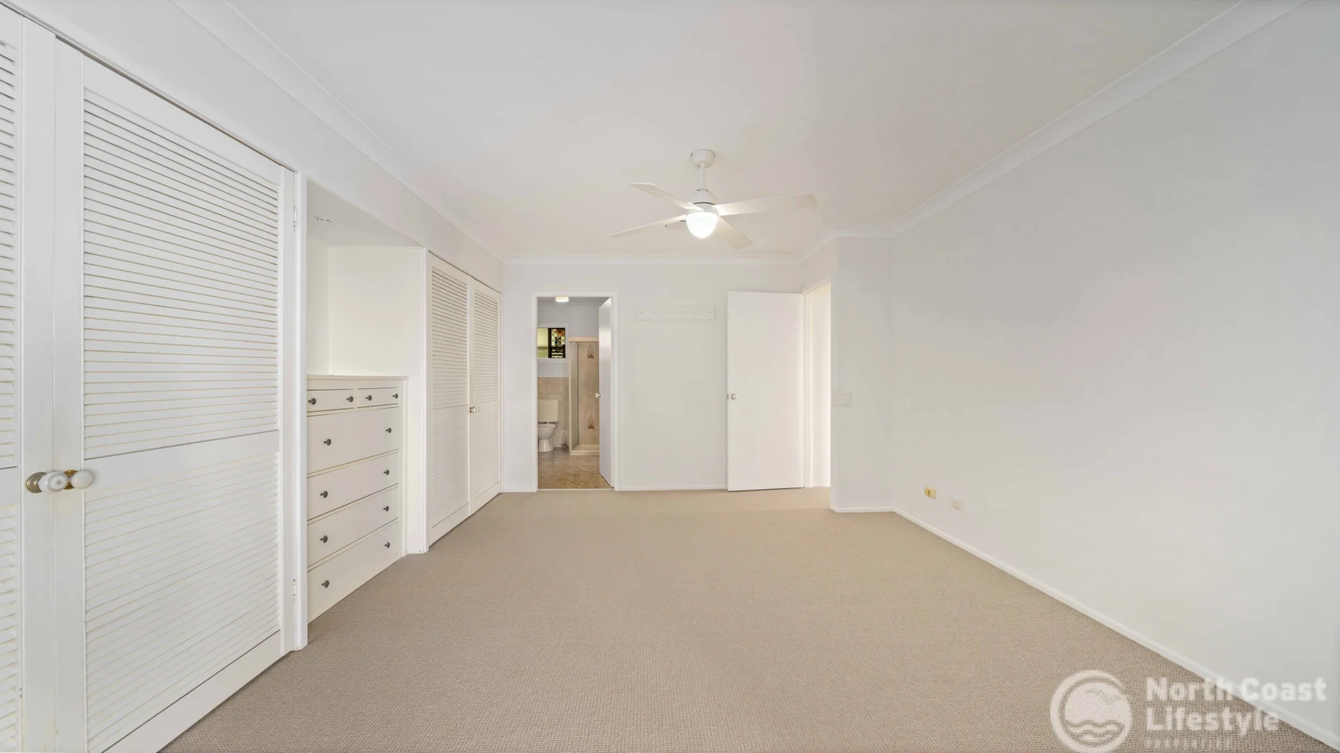 Additional image 12 of 14 Yengarie Way, Ocean Shores NSW 2483