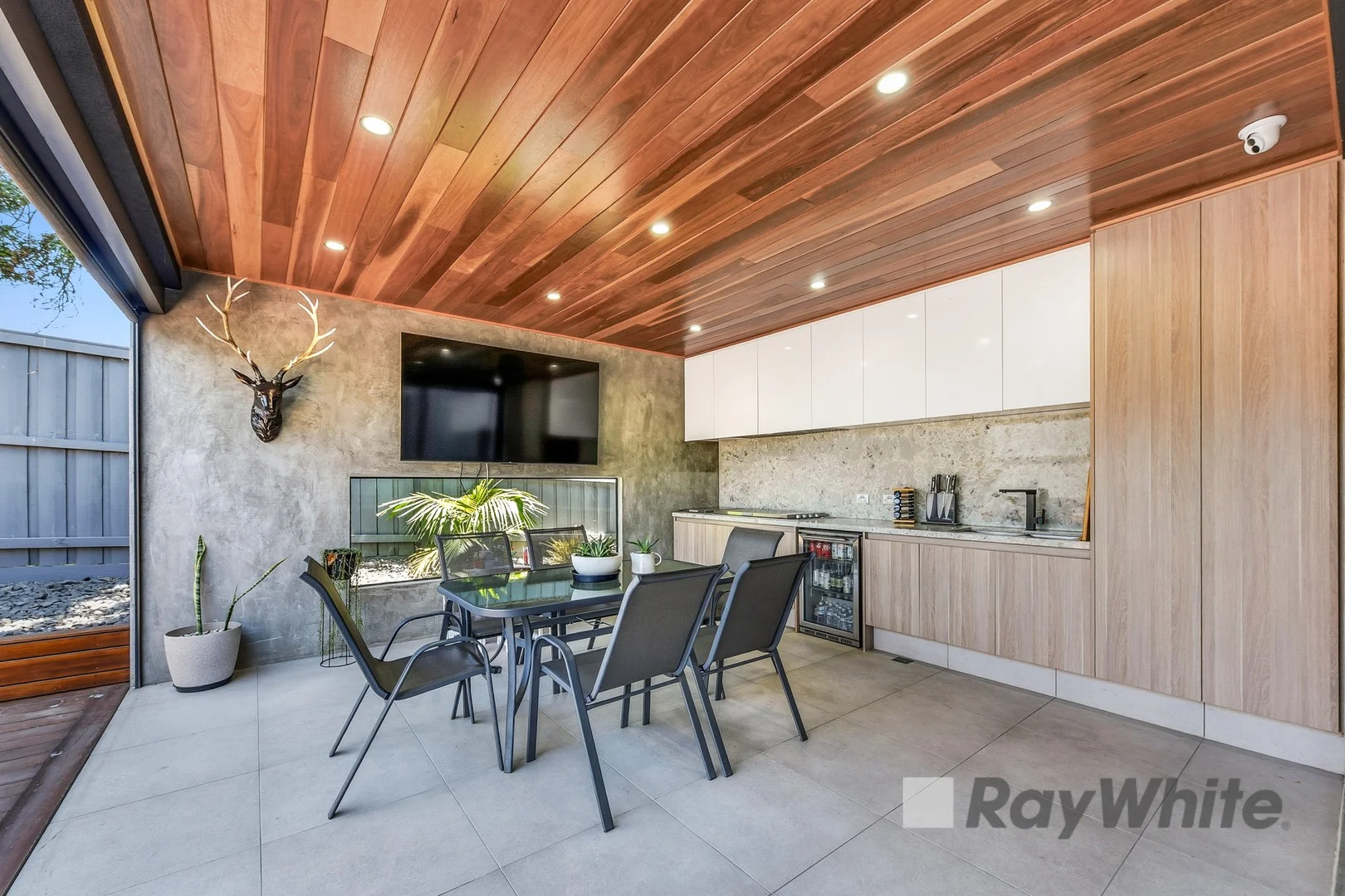 17C Waratah Street, Doveton VIC 3177