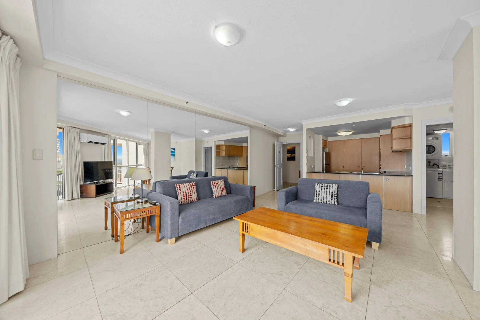 Additional image 4 of 2141/2633 Gold Coast Highway, Broadbeach QLD 4218