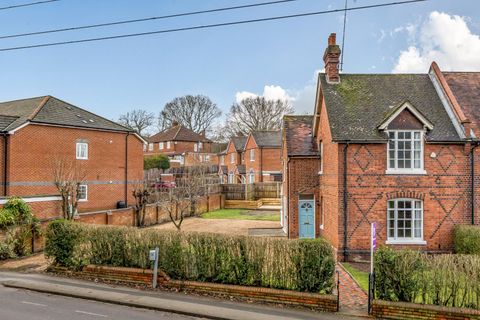 Tilehurst Road, Reading, Berkshire RG30