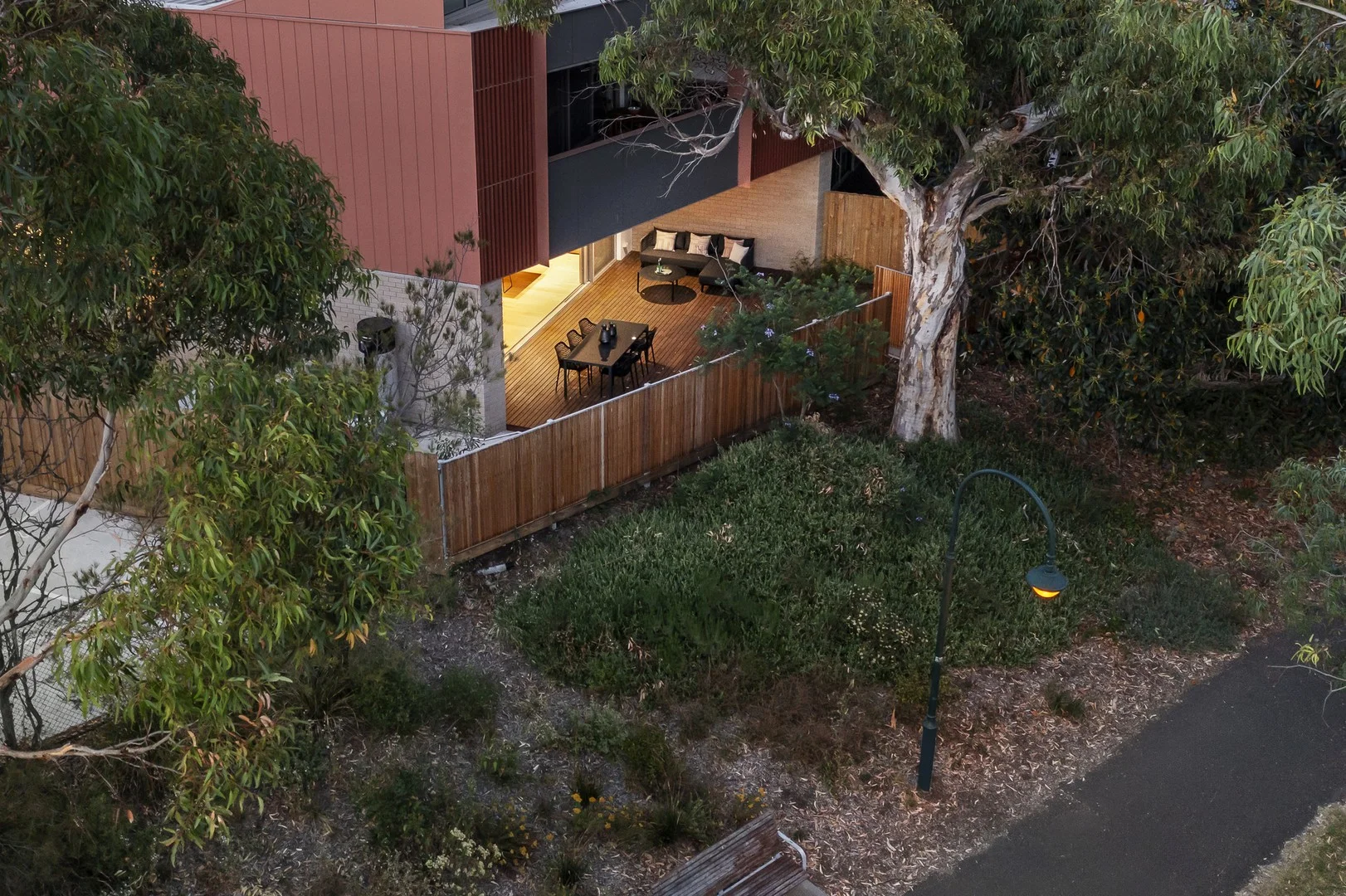 2/2A Spray Street, Elwood VIC 3184